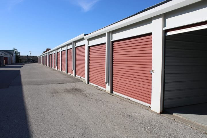 storage on Prairie View Rd - StorageMart